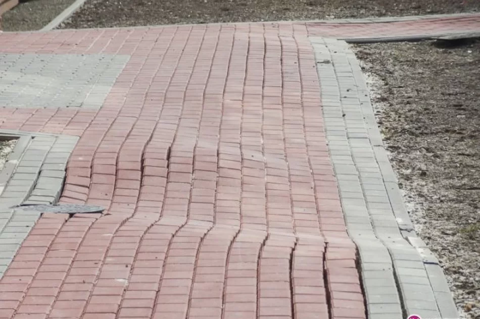 Nowe otoczenie nowej hali sportowej - zdjęcie 14