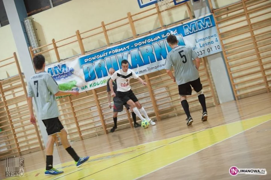 Turniej Charytatywny "Zagraj z nami dla Julki" - zdjęcie 5