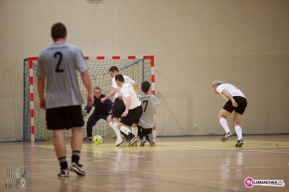 Turniej Charytatywny "Zagraj z nami dla Julki" - zdjęcie 9