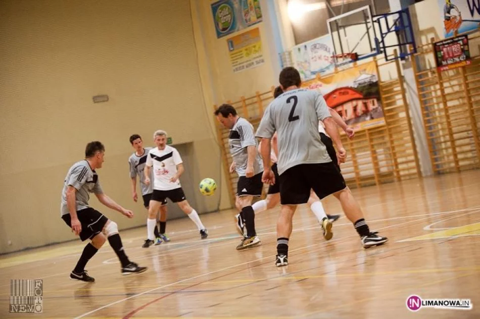 Turniej Charytatywny "Zagraj z nami dla Julki" - zdjęcie 12