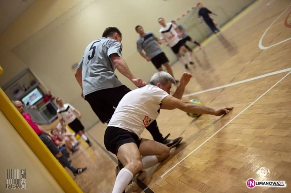 Turniej Charytatywny "Zagraj z nami dla Julki" - zdjęcie 16