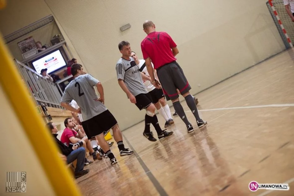 Turniej Charytatywny "Zagraj z nami dla Julki" - zdjęcie 17