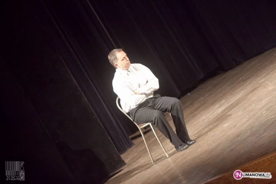 Spektakl - "Święci tego tygodnia" - zdjęcie 4