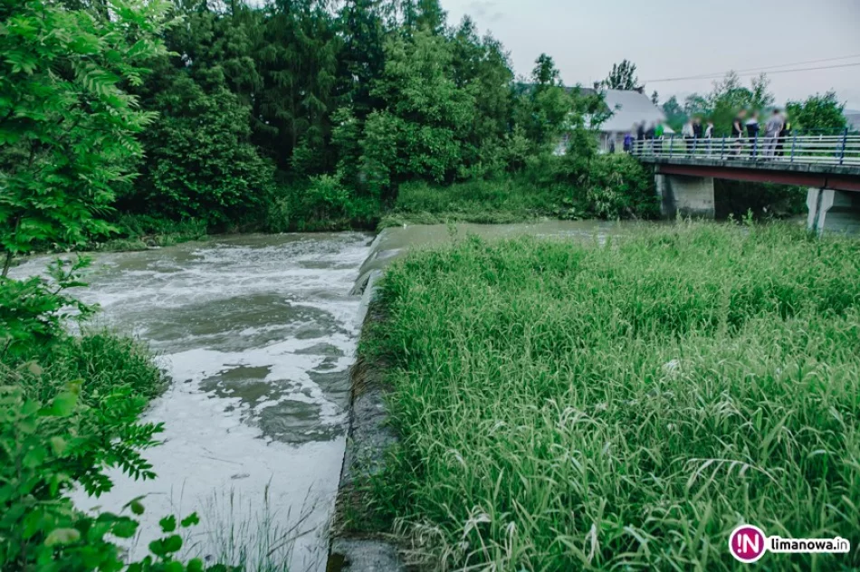 Ciało mężczyzny znaleziono w pobliżu rzeki - zdjęcie 3