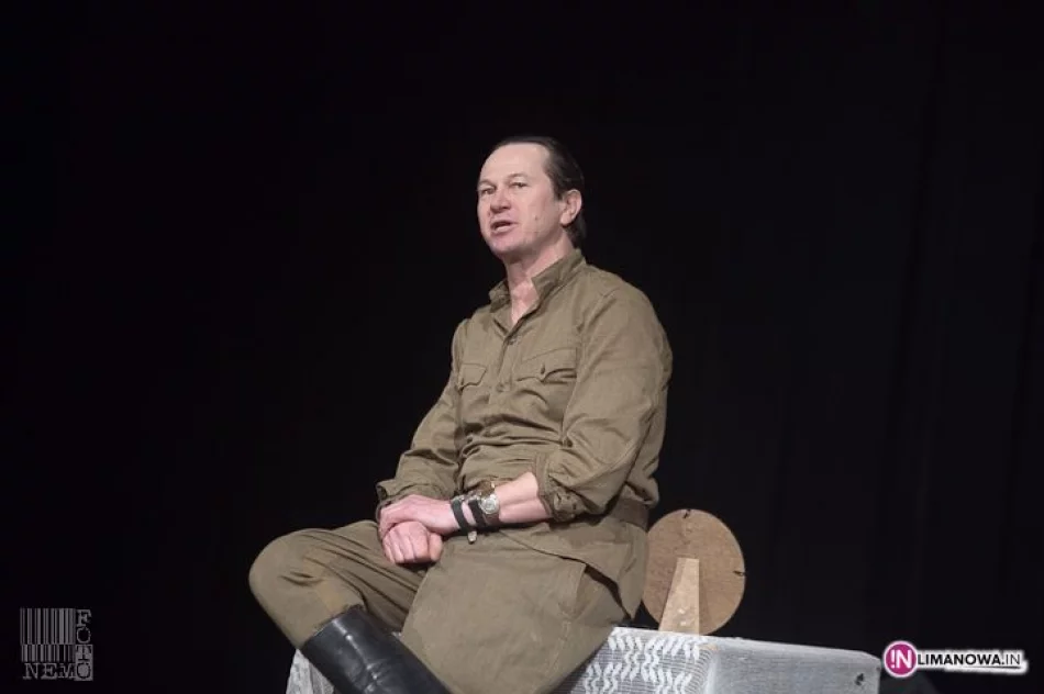 Spektakl - "Zapiski oficera Armii Czerwonej" - zdjęcie 15