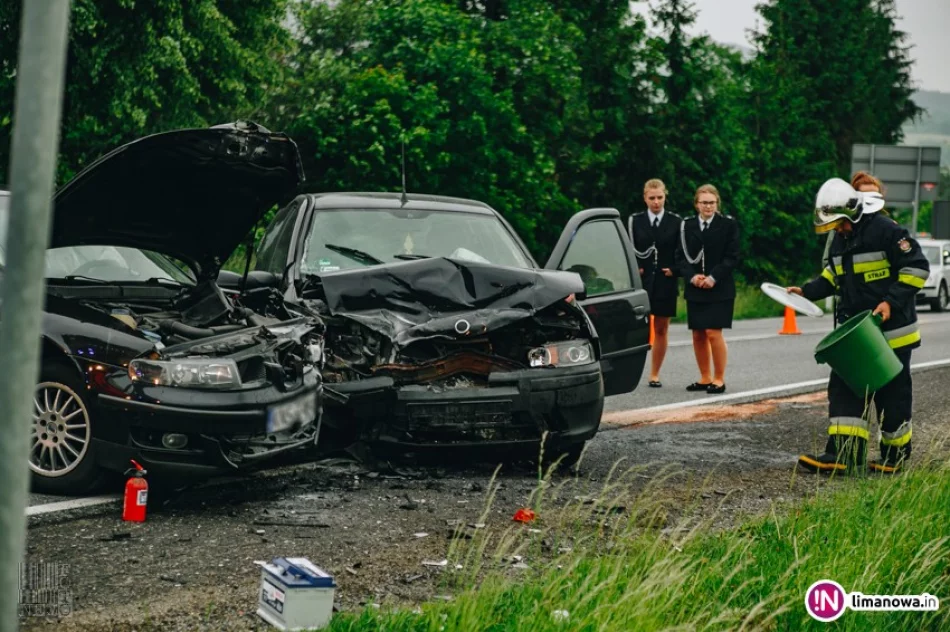 31-latka nie ustąpiła pierwszeństwa, Seat zderzył się z Fiatem (wideo) - zdjęcie 4