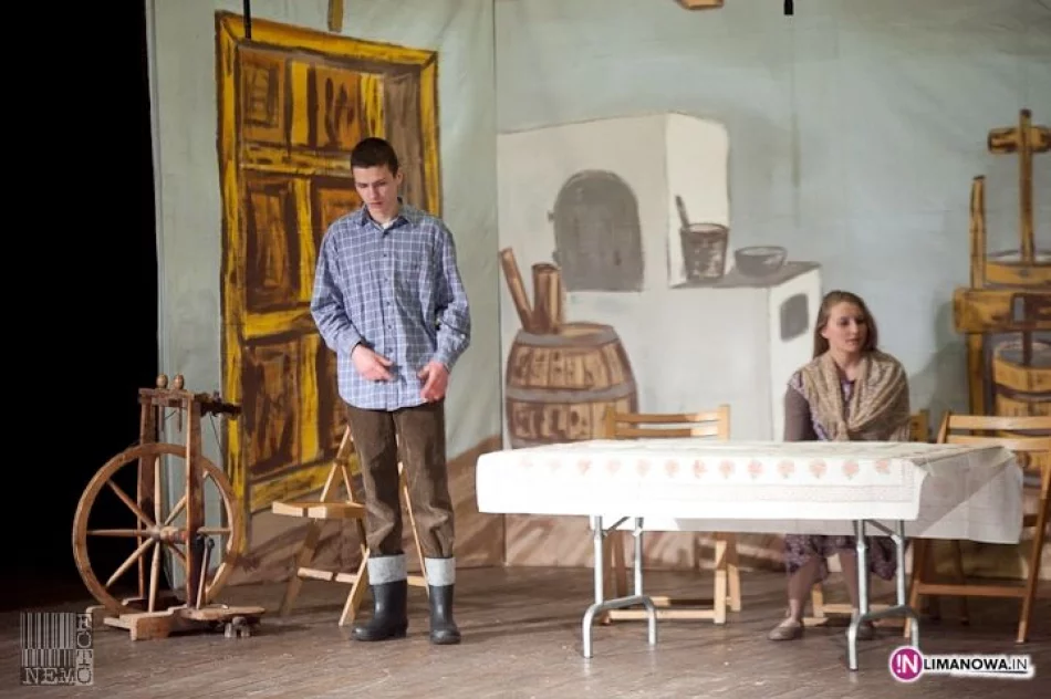 "GOŚĆ OCZEKIWANY" - spektakl - zdjęcie 10