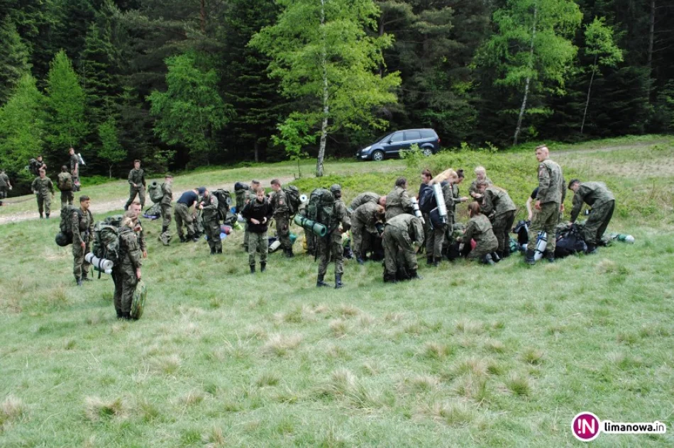Uczniowie klas mundurowych na obozie szkoleniowym Nowiny 2018 - zdjęcie 2