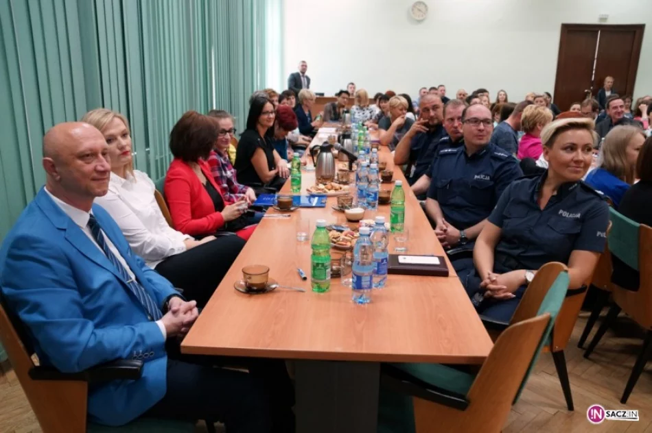 Sędzia Anna Maria Wesołowska mówiła o przestępstwach popełnianych przez dzieci i młodzież - zdjęcie 2