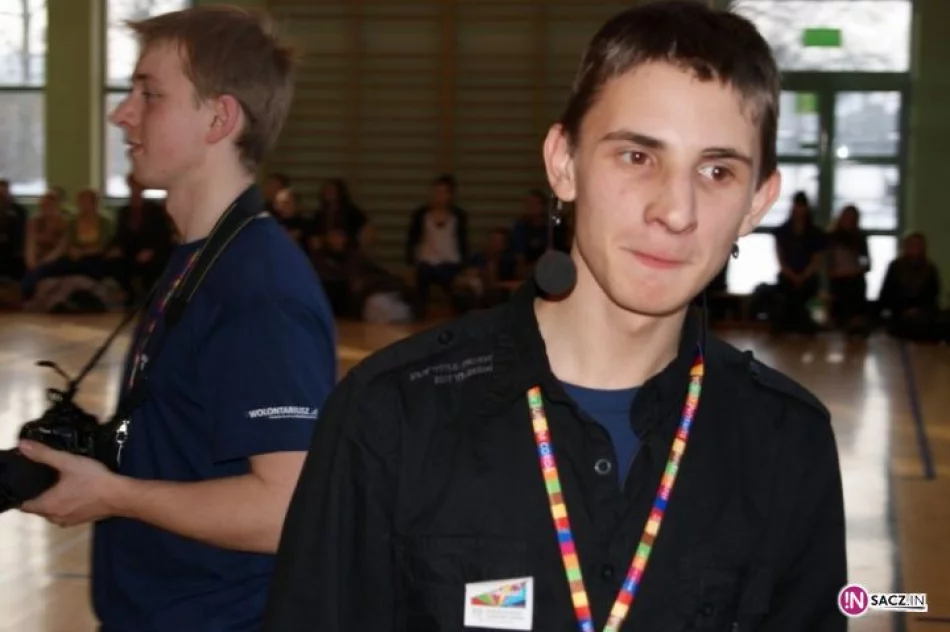 "Święta wojna" - I LO i II LO dla Tereski Kiklicy - zdjęcie 19