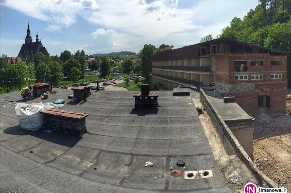 Dawny LDK nie do poznania. Rozbiórka trwa (wideo) - zdjęcie 2