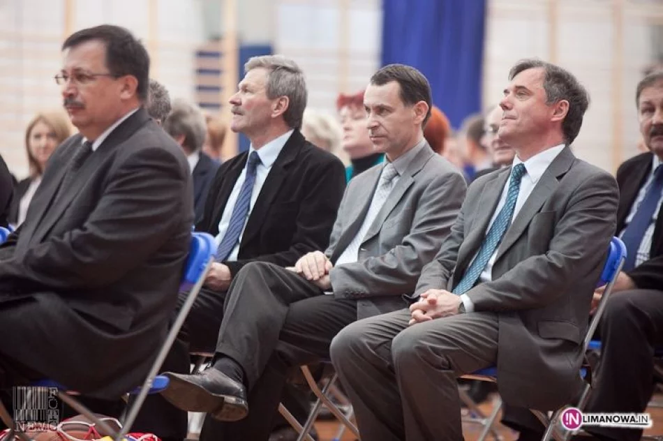 Otwarcie hali sportowej w ZS Nr 1 - zdjęcie 16