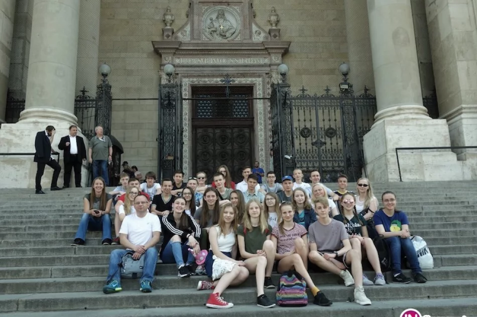 Młodzież śladami Polaków w stolicy Węgier - zdjęcie 2