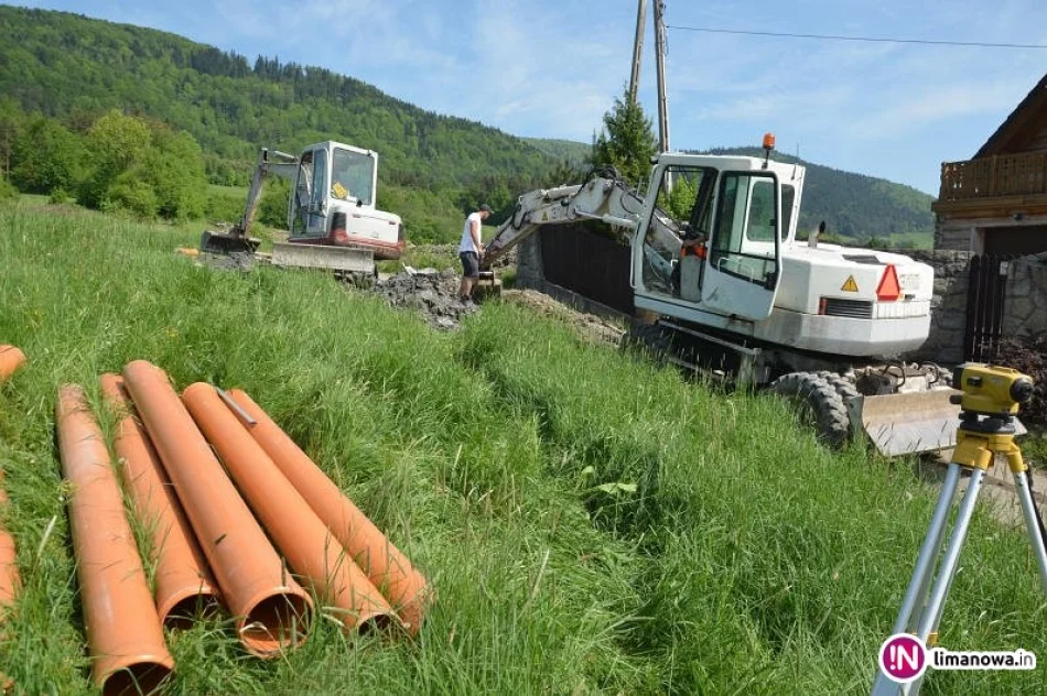 Miasto rozwija sieć kanalizacji - ponad 2 km za 870 tys. zł - zdjęcie 3