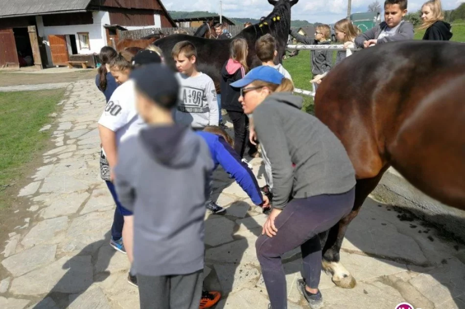 Nietypowe warsztaty dla uczniów - jeździeckie - zdjęcie 4