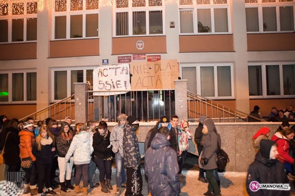 Demonstrowali przeciwnicy ACTA - zdjęcie 8