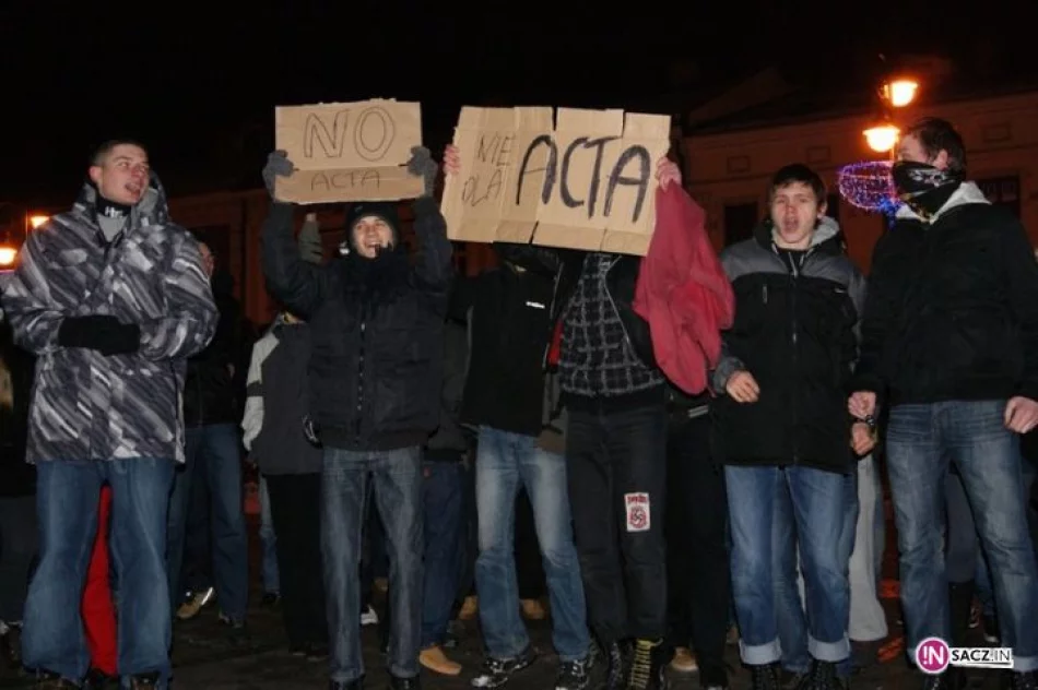 "Nie dla ACTA" - manifestacja sądeczan - zdjęcie 11