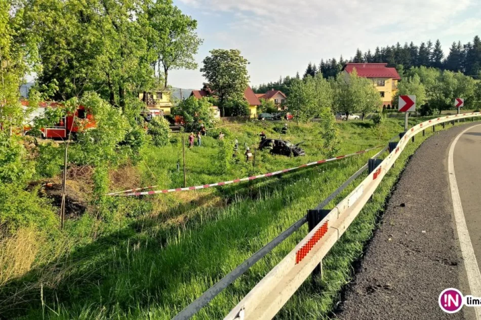 Dachowanie Skody i zderzenie dwóch innych pojazdów na DK 28 - zdjęcie 2