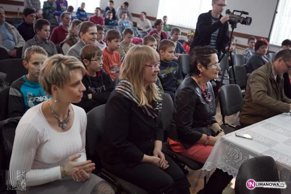 XVIII Przegląd Grup Kolędniczych Gminy Laskowa - zdjęcie 6