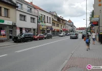 GDDKiA: słupki na chodniku pojawią się nie wcześniej niż, w drugiej połowie tego roku - zdjęcie główne