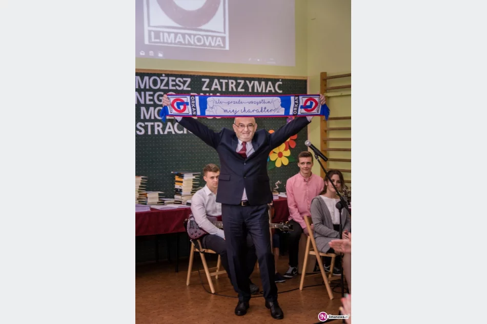 Pożegnali 209 absolwentów, a już za kilka dni najważniejszy egzamin - zdjęcie 2