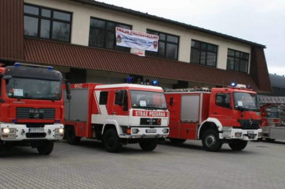 Akcja protestacyjna Straży Pożarnej w Gorlicach - zdjęcie 7