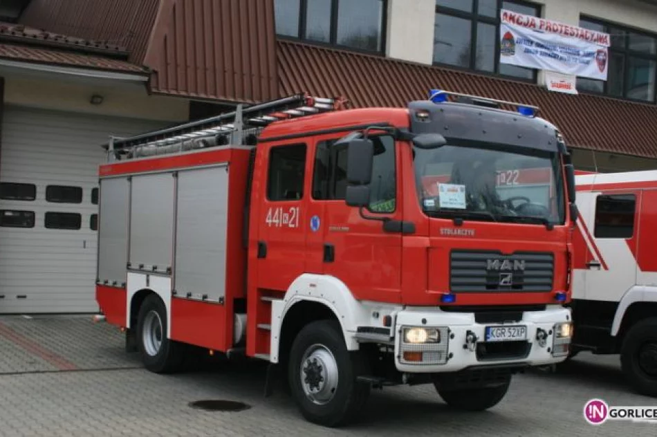Akcja protestacyjna Straży Pożarnej w Gorlicach - zdjęcie 10