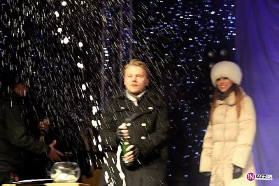 Tak witaliśmy 2012 rok na sądeckim Rynku - zdjęcie 15