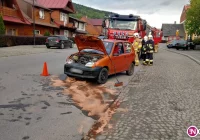 Seicento uderzyło w BMW. Sprawca miał ponad 2 promile - zdjęcie główne