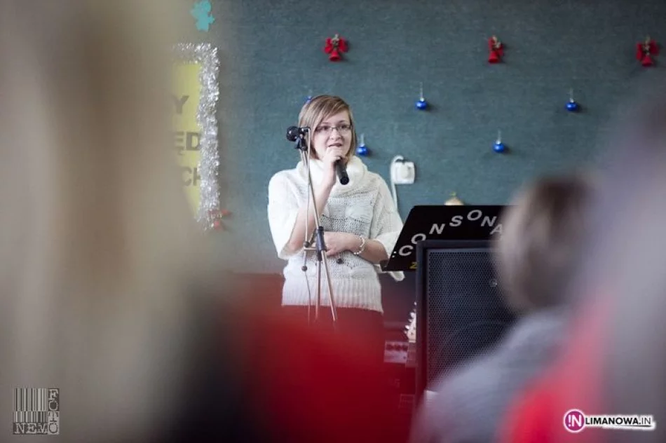 IV Międzyszkolny Konkurs Kolęd Obcojęzycznych - zdjęcie 8