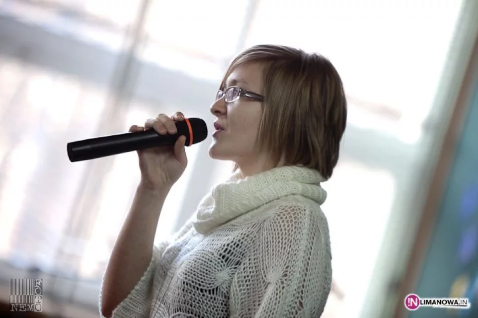 IV Międzyszkolny Konkurs Kolęd Obcojęzycznych - zdjęcie 10