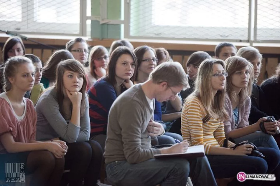 IV Międzyszkolny Konkurs Kolęd Obcojęzycznych - zdjęcie 11
