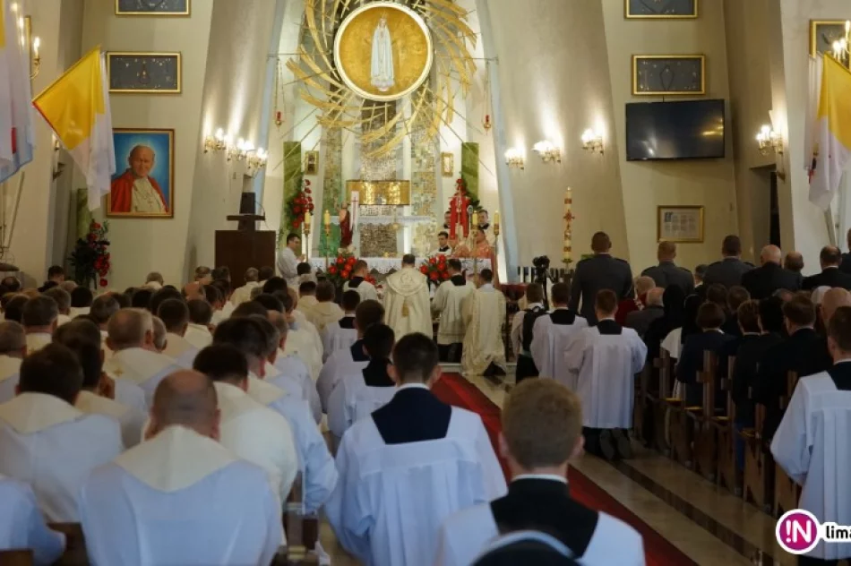 Uroczysta inauguracja V Synodu Diecezji Tarnowskiej (wideo) - zdjęcie 2