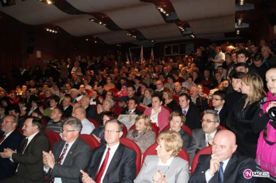 Jarosław Kaczyński w Nowym Sączu - zdjęcie 13