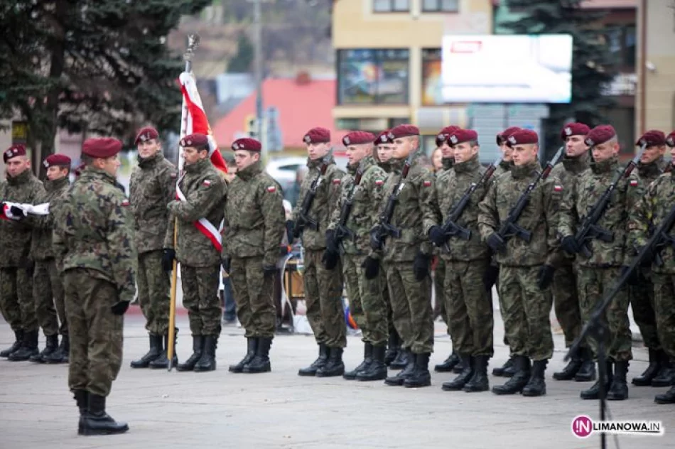 Józef Piłsudski na limanowskim Rynku - zdjęcie 5