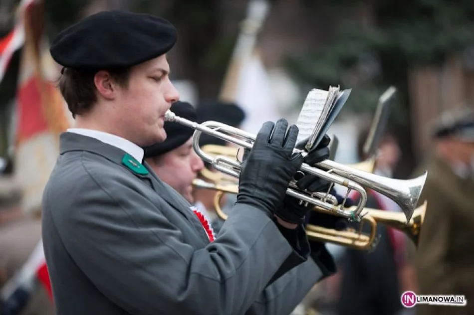Józef Piłsudski na limanowskim Rynku - zdjęcie 7