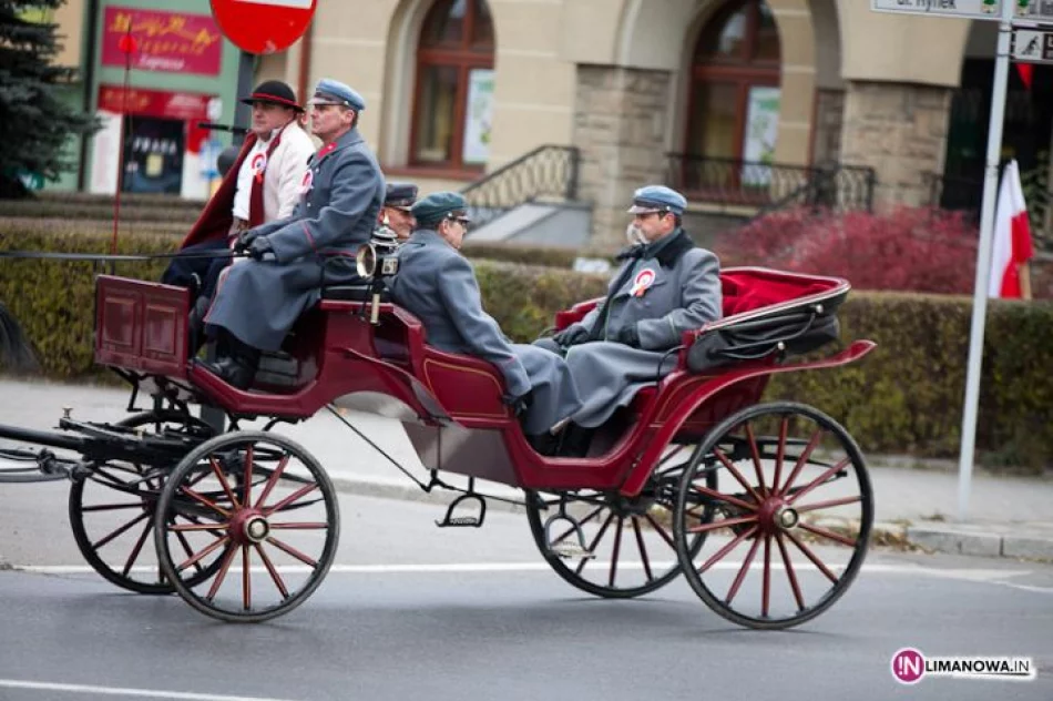 Józef Piłsudski na limanowskim Rynku - zdjęcie 16