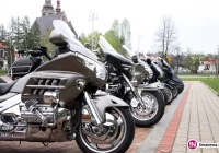 Policja radzi motocyklistom - zdjęcie główne