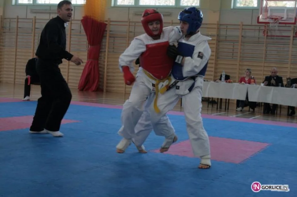 I Młodzieżowy Turniej Karate Kyokushin o Puchar Burmistrza Biecza. - zdjęcie 16