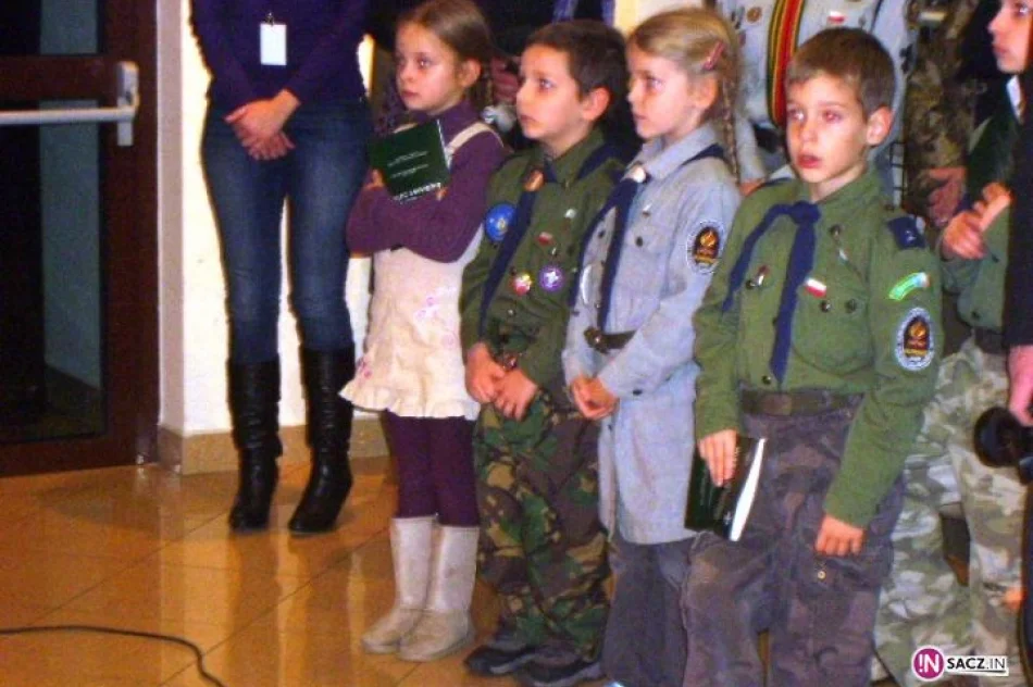 Wernisaż wystawy „Wierni ideałom sięgamy jutra” - zdjęcie 10