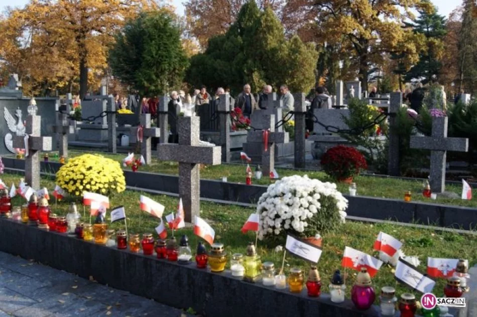 1 listopada - cmentarz komunalny w Nowym Sączu - zdjęcie 1