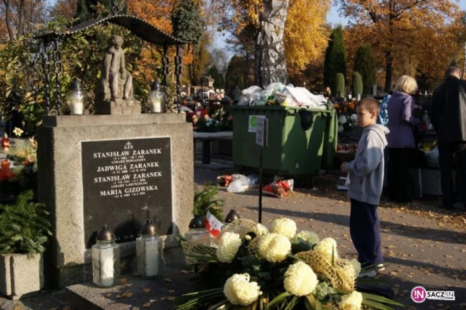 1 listopada - cmentarz komunalny w Nowym Sączu - zdjęcie 13