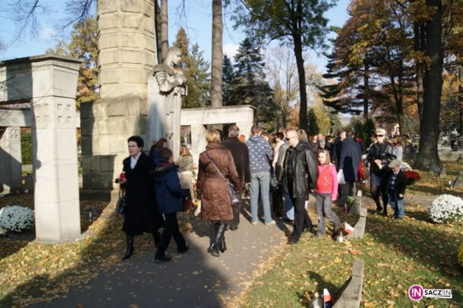 1 listopada - cmentarz komunalny w Nowym Sączu - zdjęcie 20