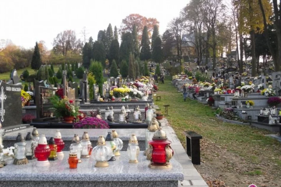 1 listopada - cmentarze w Marcinkowicach - zdjęcie 2