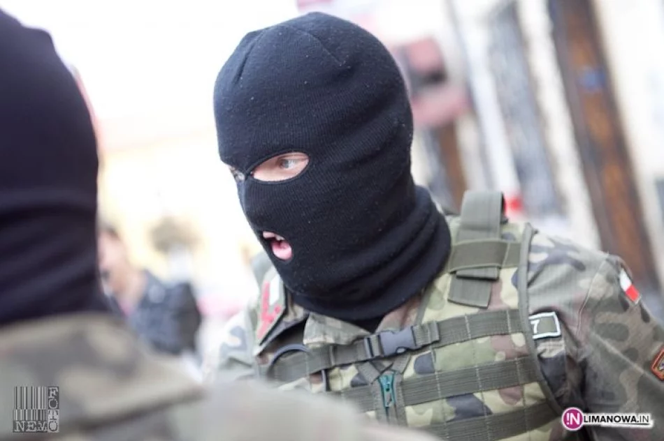 Atak terrorystów w Tymbarku - zdjęcie 6