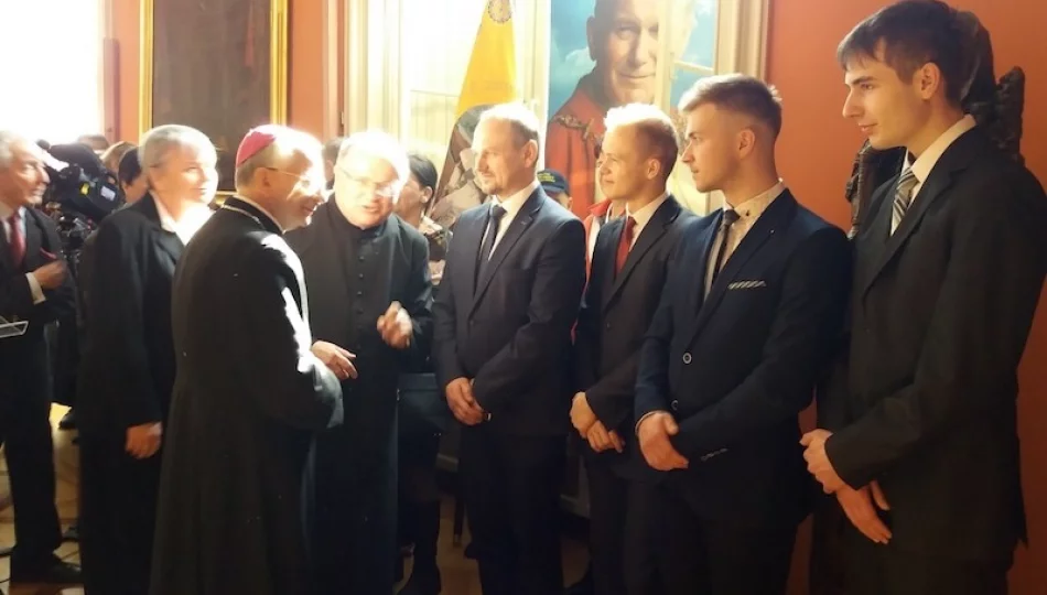 Spotkanie „Szlaków Papieskich” z metropolitą krakowskim - zdjęcie 1