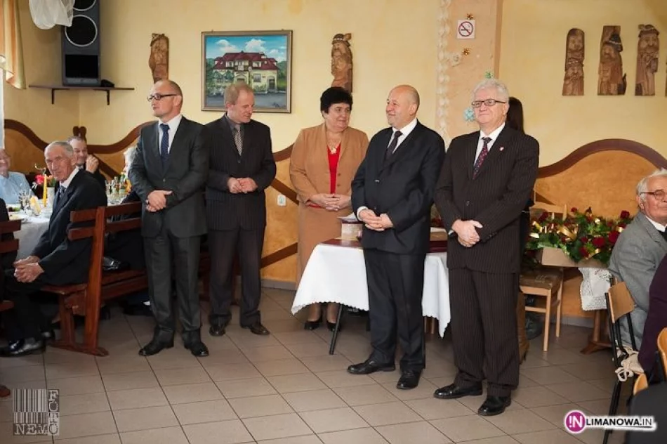 Złączeni węzłem małżeńskim - zdjęcie 3