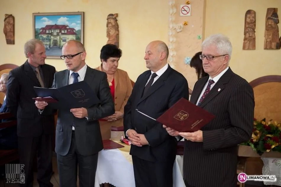 Złączeni węzłem małżeńskim - zdjęcie 5