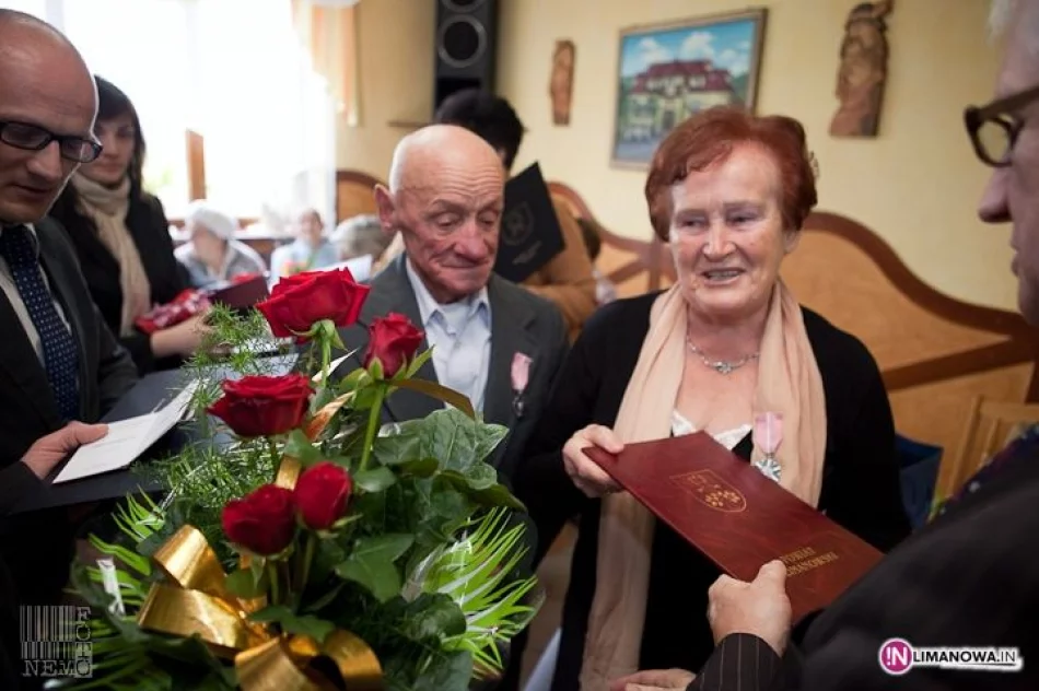 Złączeni węzłem małżeńskim - zdjęcie 9