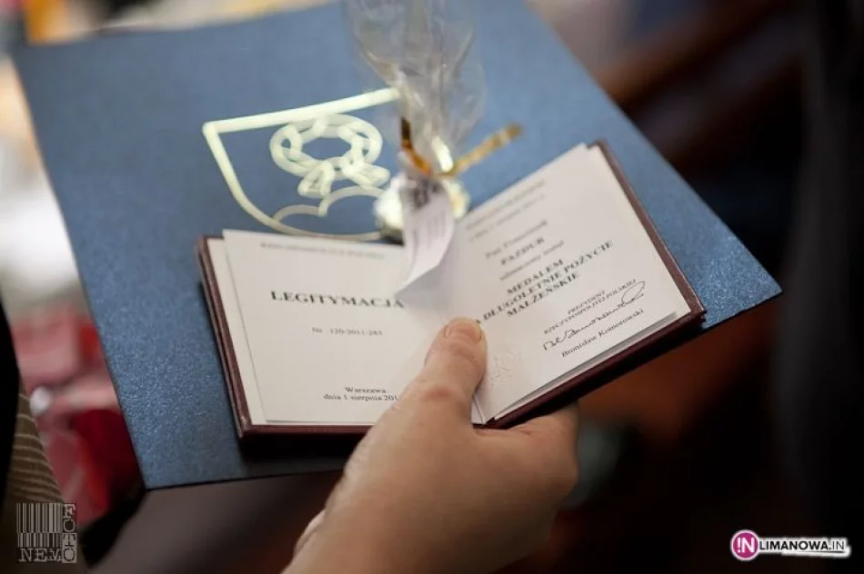 Złączeni węzłem małżeńskim - zdjęcie 15